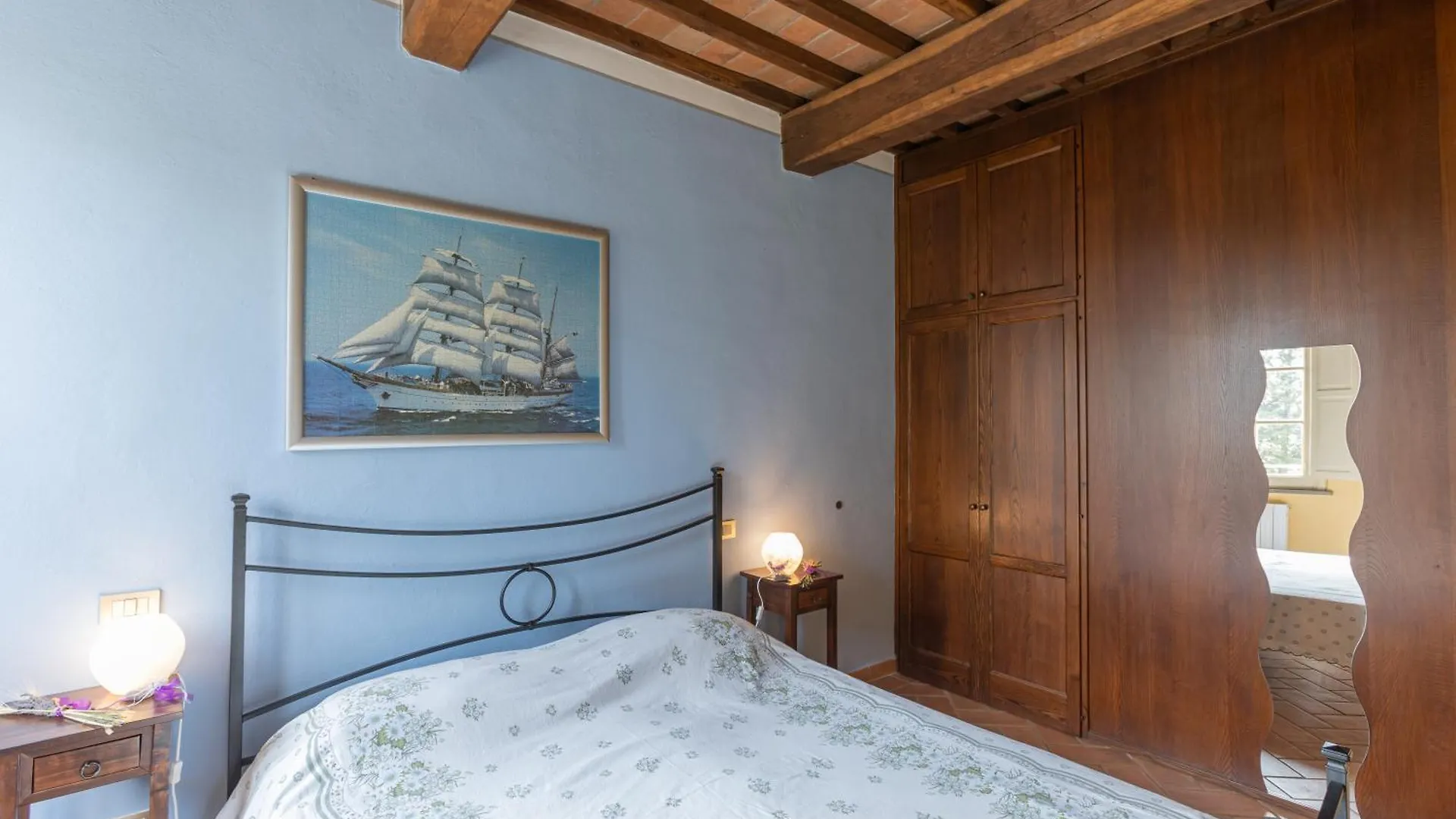 Agriturismo La Valle Della Lavanda - Podere Mezzastrada Fauglia Farma